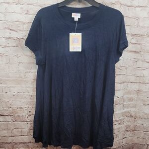 lularoe erika t shirt Medium new nwt